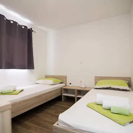Luxury Mobile Homes Liza Biograd Na Moru Exterior photo