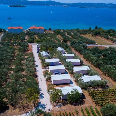 Luxury Mobile Homes Liza Biograd Na Moru Exterior photo
