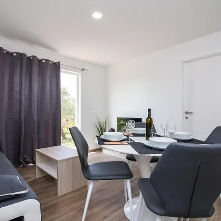 Luxury Mobile Homes Liza Biograd Na Moru Exterior photo