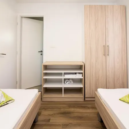 Luxury Mobile Homes Liza Biograd Na Moru Exterior photo